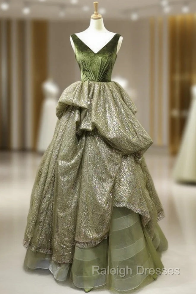 Green Ball Gown Sequins V-neck Backless Luxury Prom Dress Main image