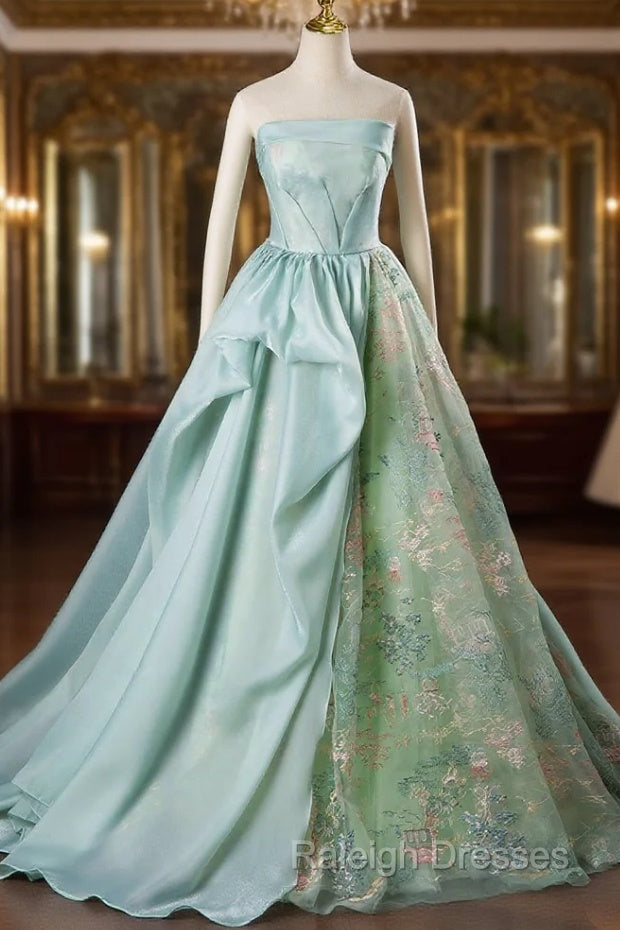 Green Ball Gowns Strapless Embroidery Quinceanera Dress