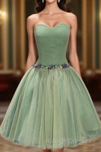 Green Ball-Gown Sweetheart Short Tulle Homecoming Dress With Beading