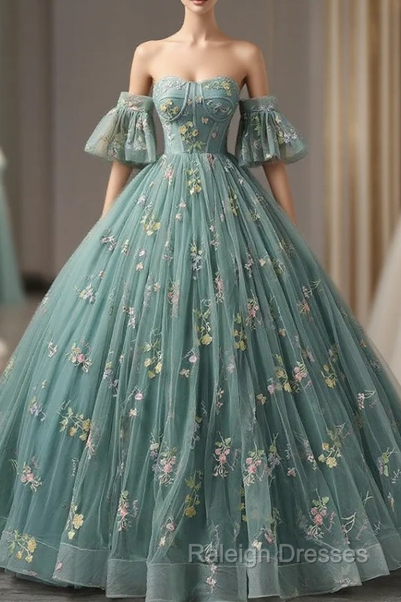 Green Ball Gowns Tulle Straps Appliques Quinceanera Dress