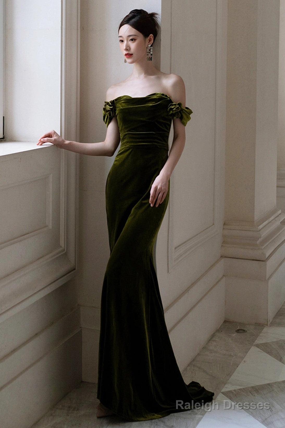 Green Mermaid Sweetheart Off Shoulder Formal Dress, Green Velvet Prom Dress