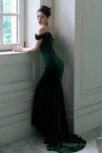 Green Mermaid Velvet Long Wedding Prom Dresses Green Velvet Sweetheart Prom Dresses