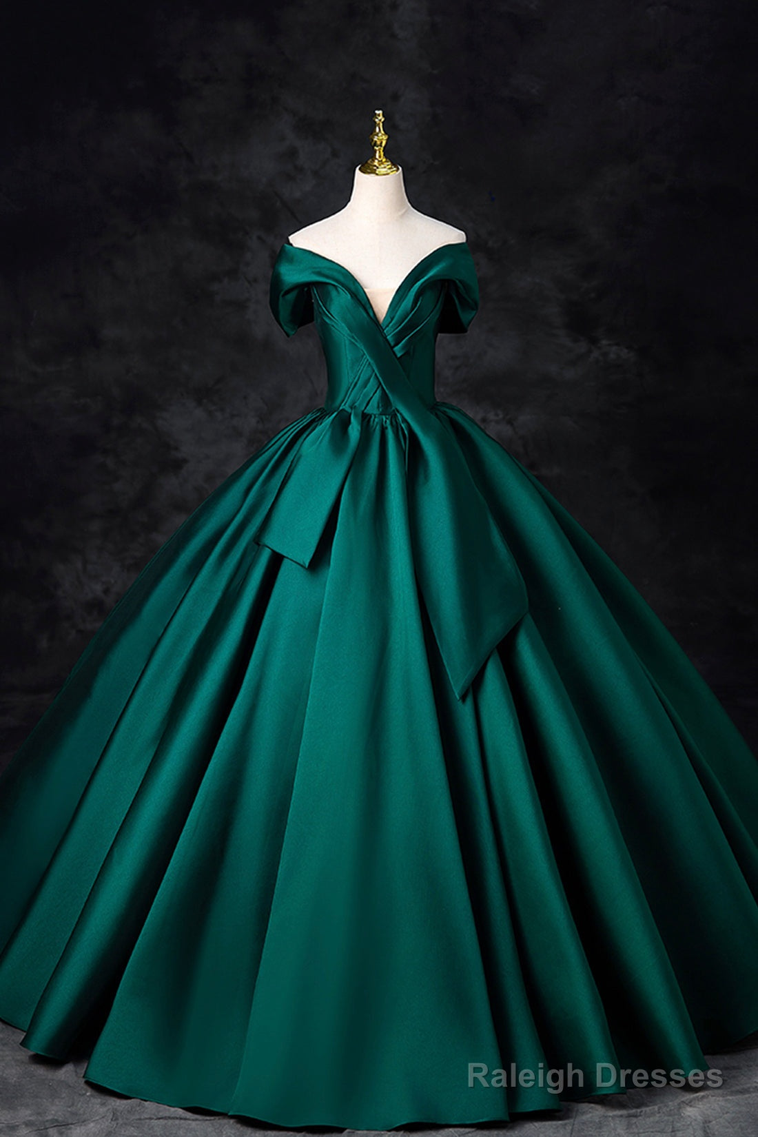 Green Satin Floor Length A-Line Formal Dress, Beautiful V-Neck Evening Party Dress Main image