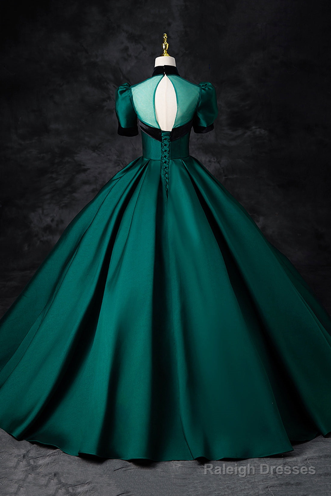 Green Satin Long Prom Dresses Elegant A-Line Short Sleeve Prom Dresses