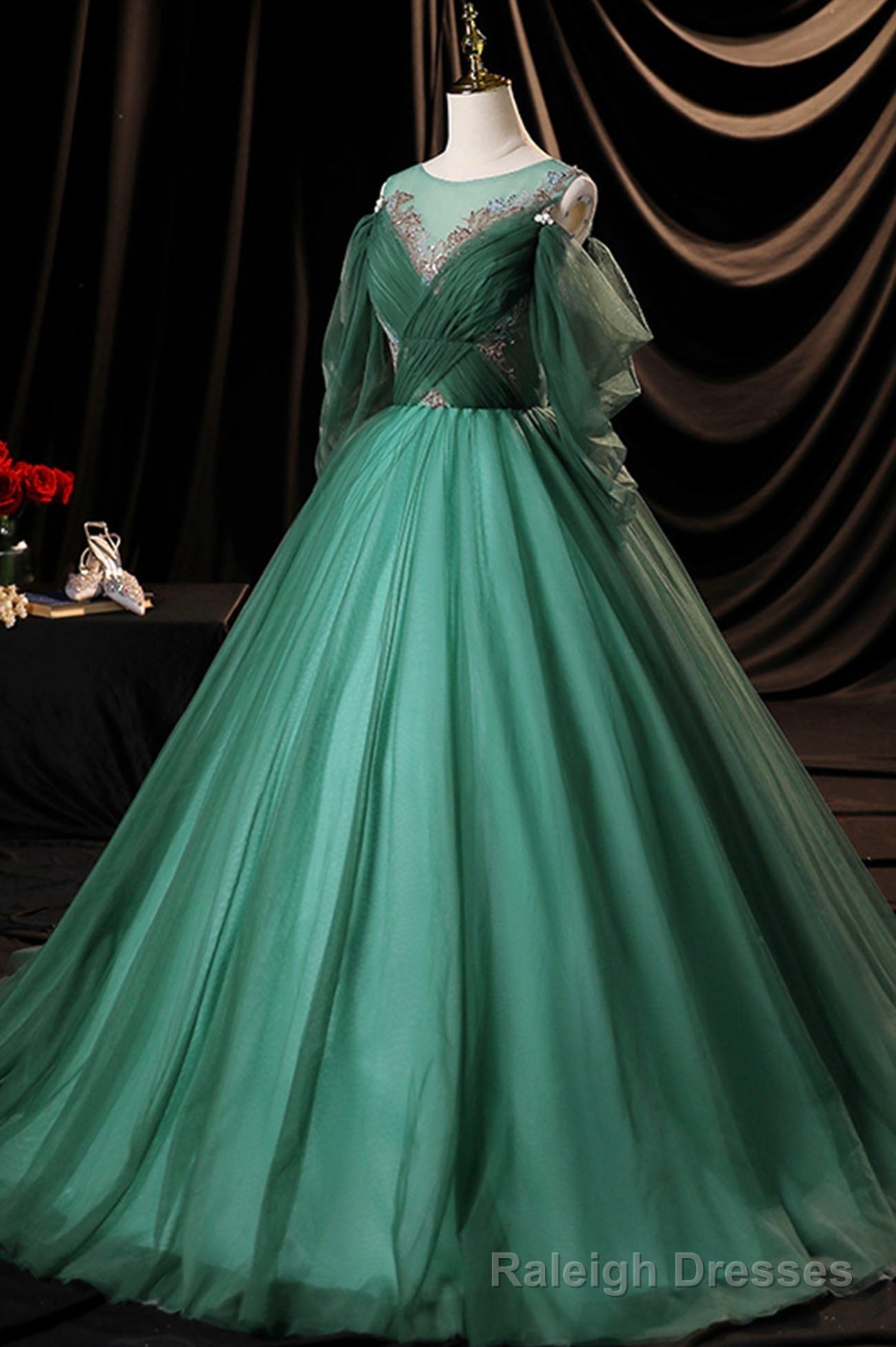 Green Scoop Neckline Tulle Formal Evening Dress, A-Line Long Sleeve Prom Dress