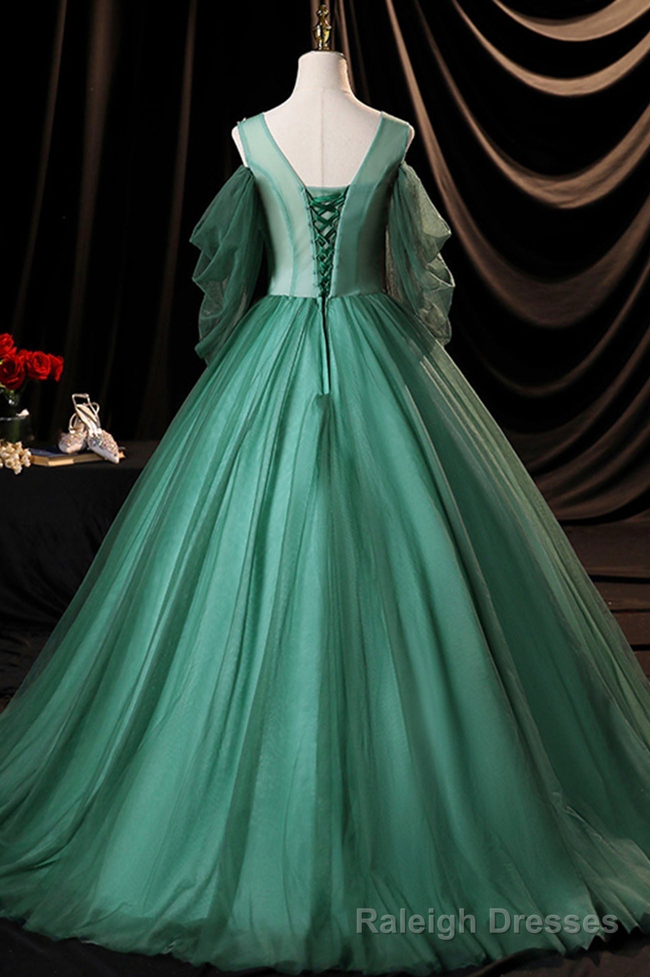 Green Scoop Neckline Tulle Formal Evening Dress, A-Line Long Sleeve Prom Dress