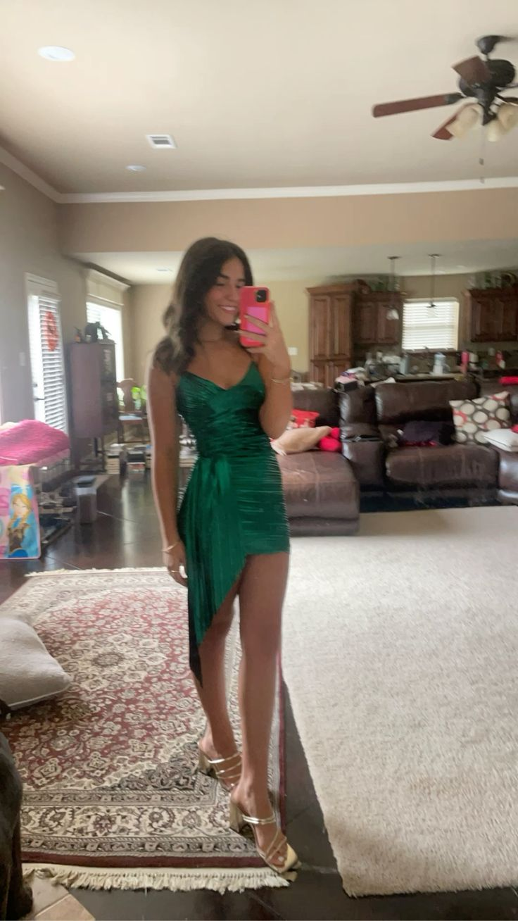 Green Sheath Short Homecoming Dress Main image