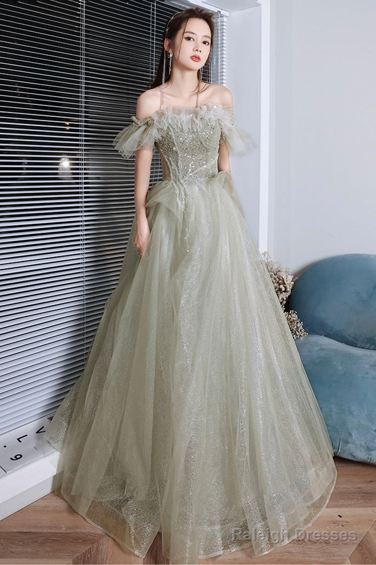 Green Shiny Tulle Long Prom Dress With Sequins, Green Evening Graduation Dress