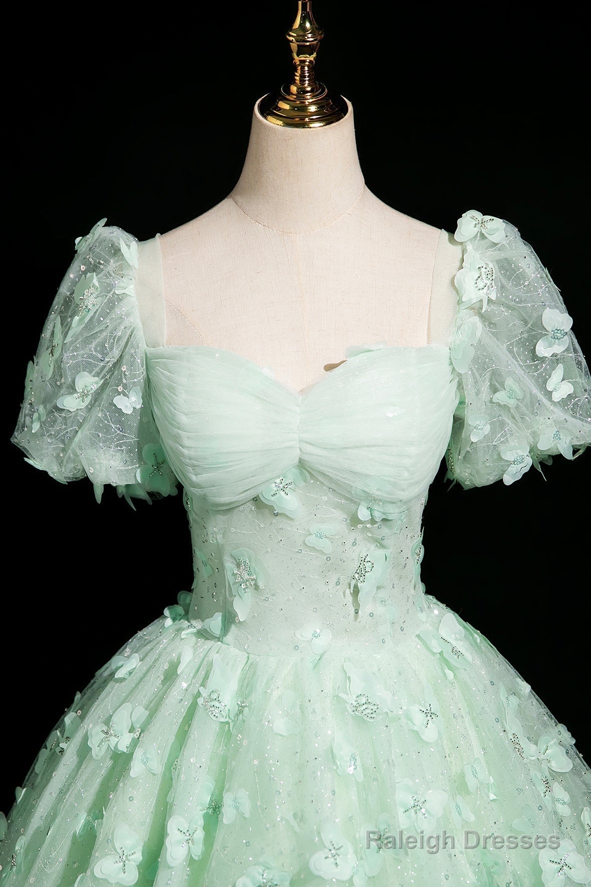 Green Tulle Butterfly Long A-Line Prom Dresses Beautiful Short Sleeve Prom Dresses