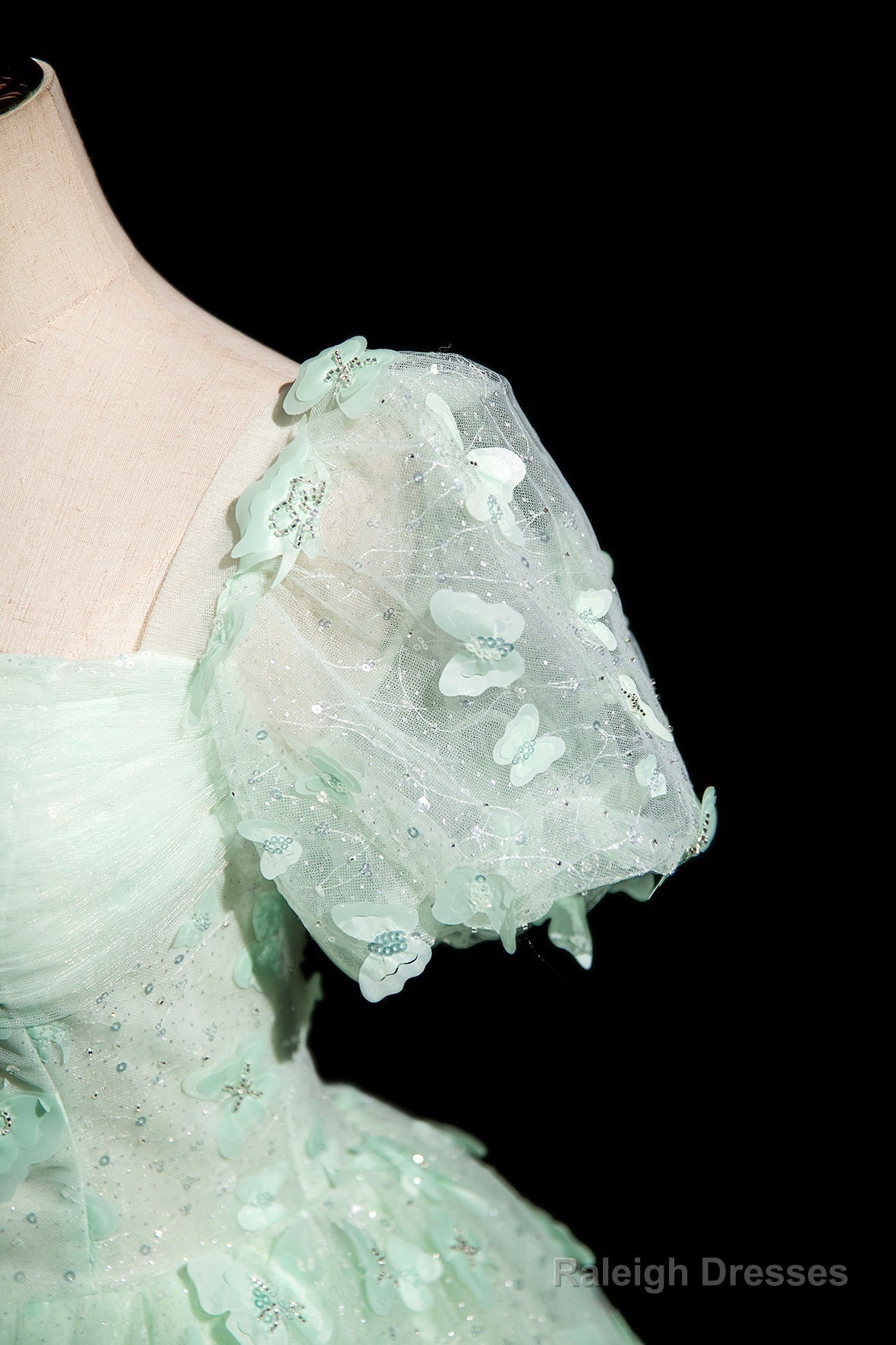Green Tulle Butterfly Long A-Line Prom Dresses Beautiful Short Sleeve Prom Dresses