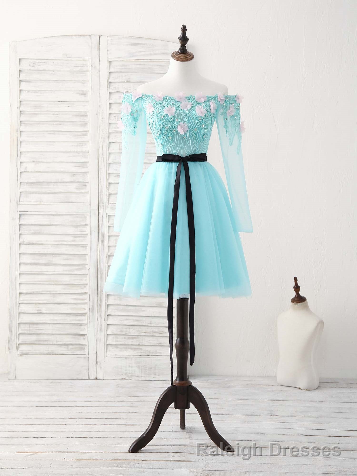 Green Tulle Lace Applique Short Prom Dress, Green Homecoming Dress Main image