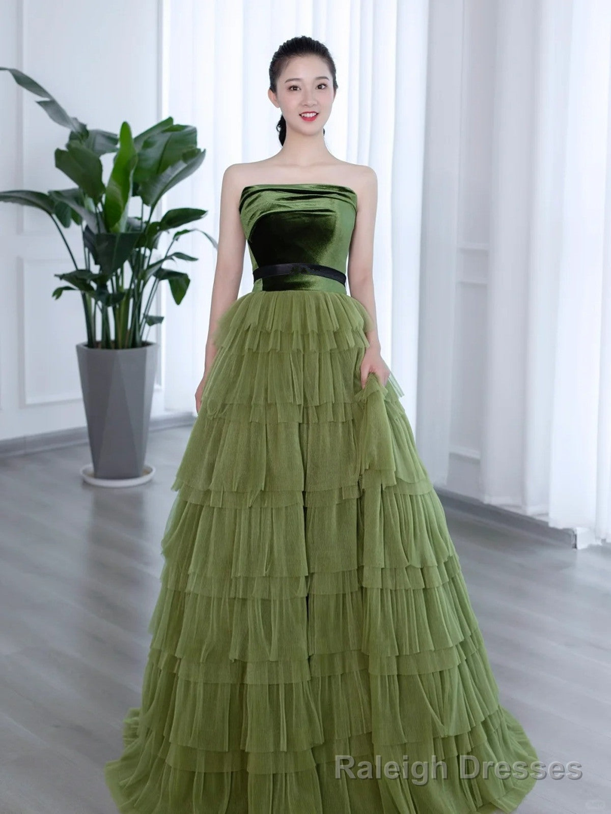 Green Tulle Layers Strapless A-line Long Party Dress, Green Tulle Prom Dress Evening Dress Main image