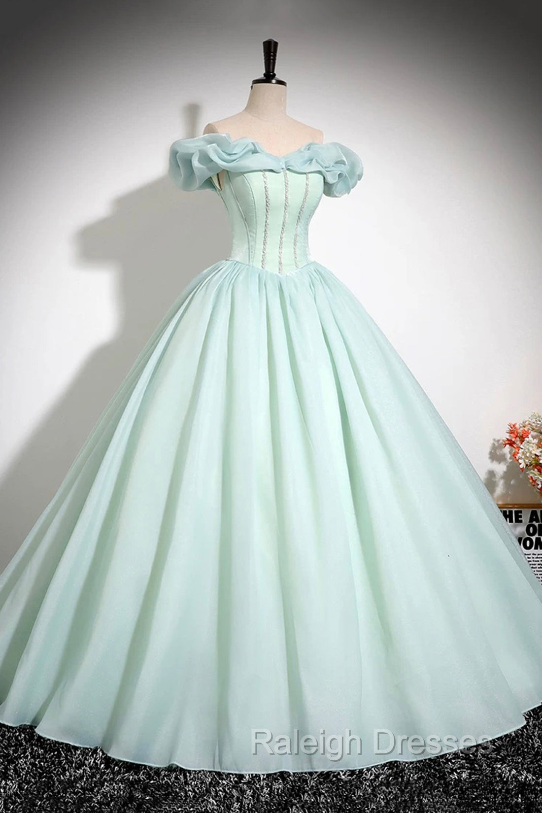 Green Tulle Long A-Line Prom Dress, Lovely Off The Shoulder Evening Party Dress