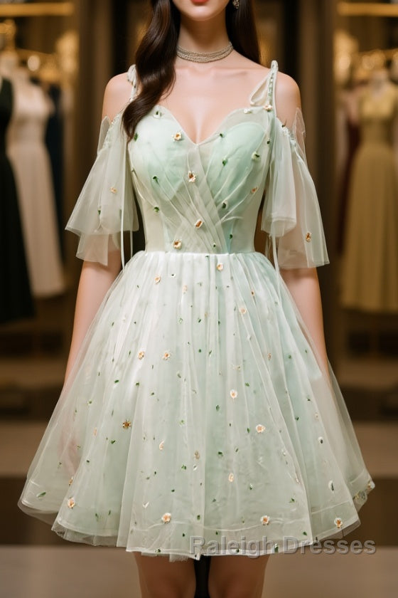 Green tulle short prom dress, green tulle homecoming dress Main image