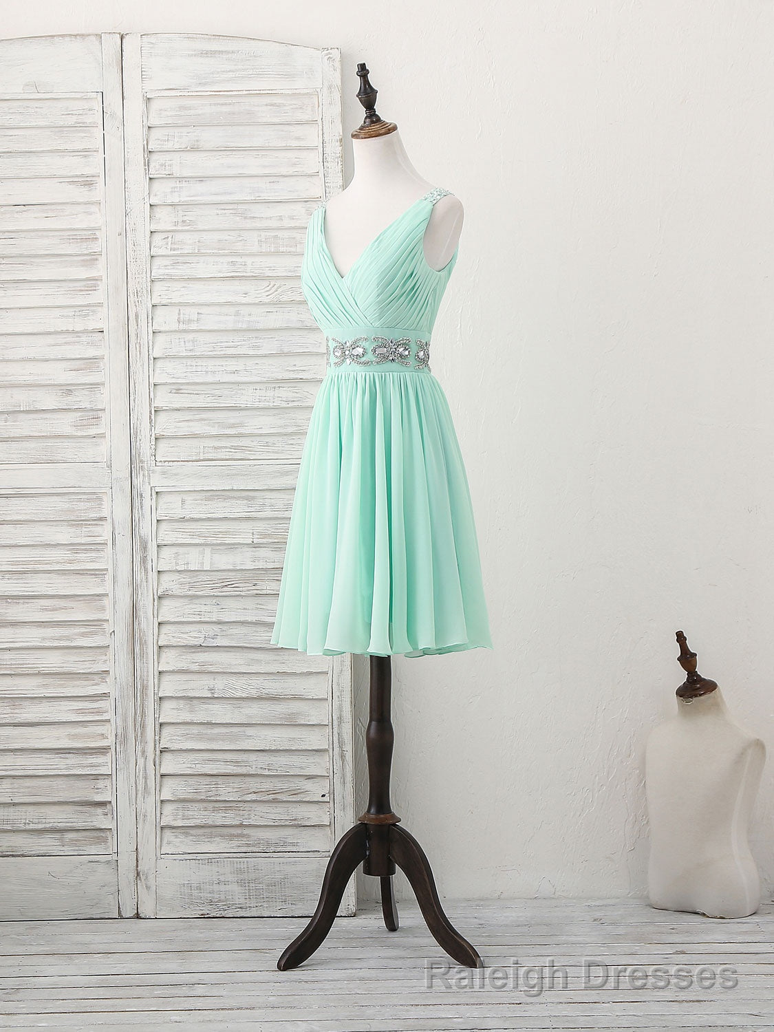 Green V Neck Chiffon Short Prom Dress, Green Homecoming Dress