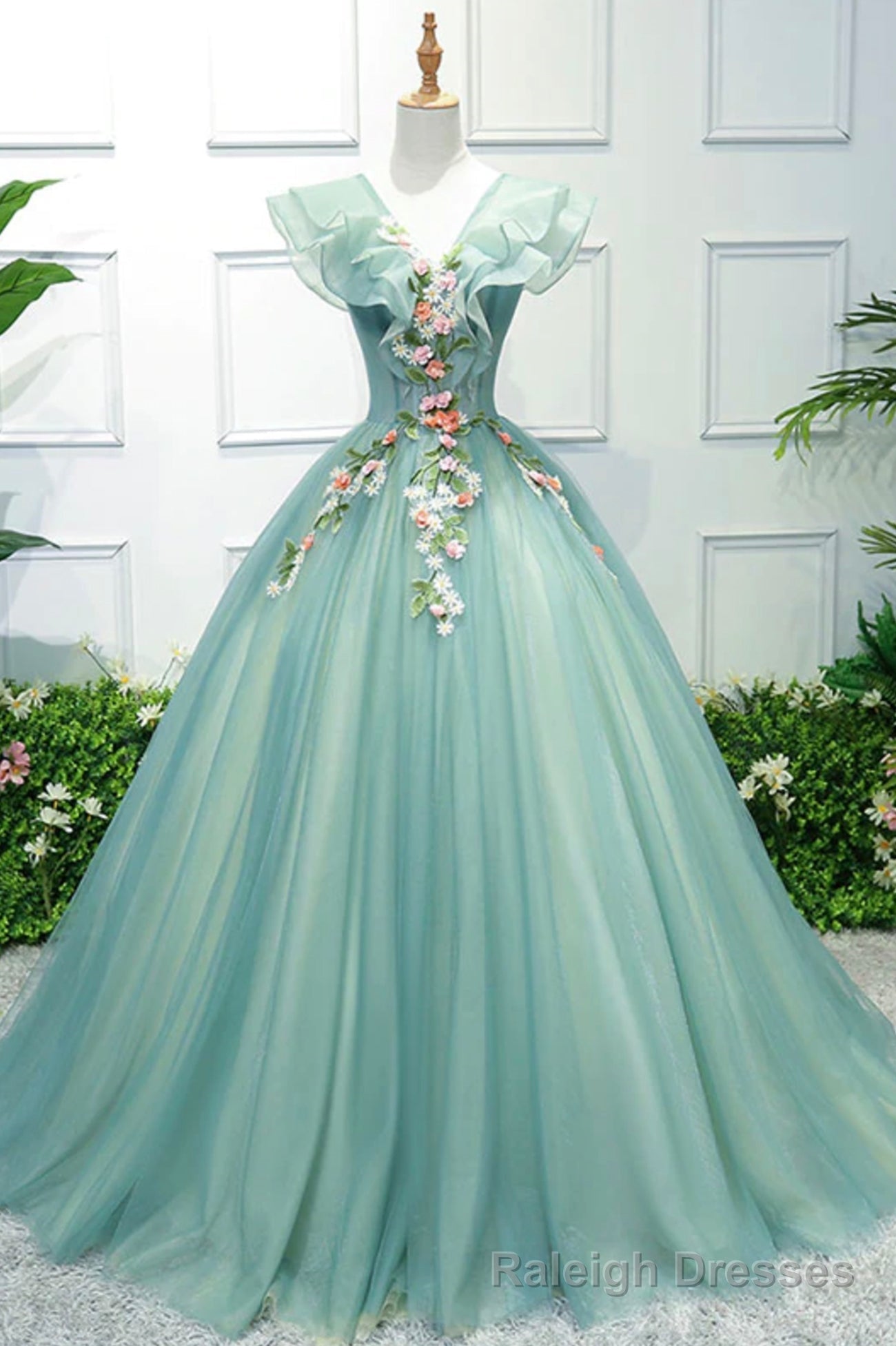 Green V-Neck Tulle Long A-Line Prom Dress, A-Line Evening Formal Gown Main image