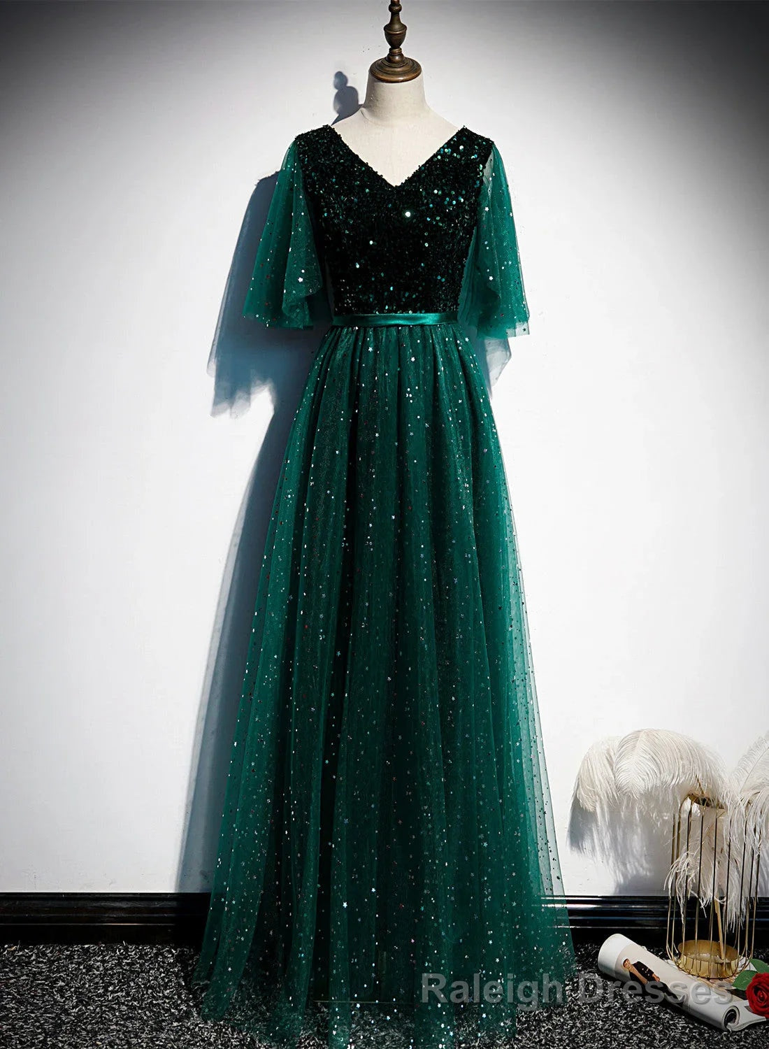 Green V-neckline Shiny Tulle Long Wedding Party Dresses Green Formal Dresses prom dresses shops Main image