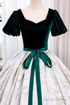 Green Velvet Floor-Length Printing Prom Dress A-Line Short Sleeve Prom Dress