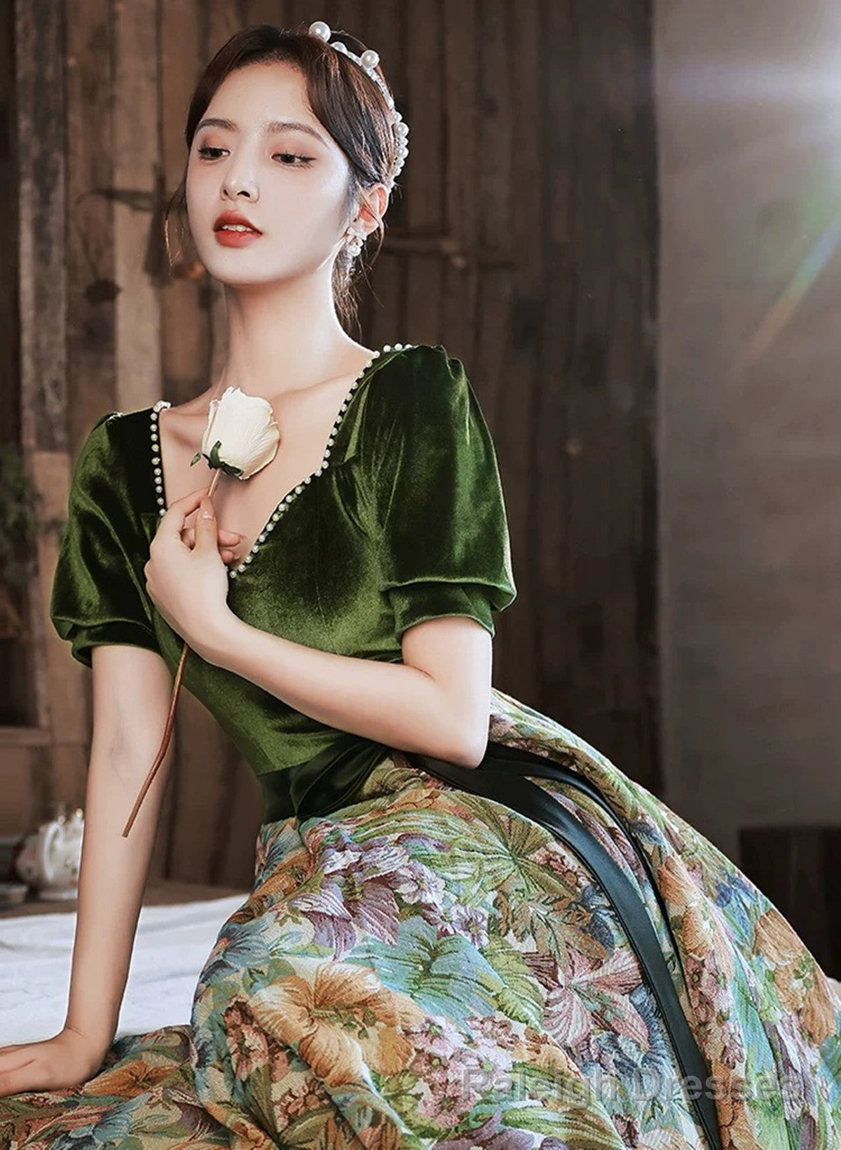 Green Velvet Floral Short Sleeves Long Prom Dress, Green Sweetheart Prom Dress