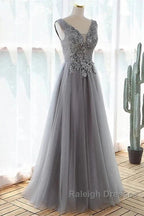 Grey A-Line Tulle With Lace Long Prom Dresses V-Neckline Prom Dresses Sleeveless December Wedding Guest Dresses