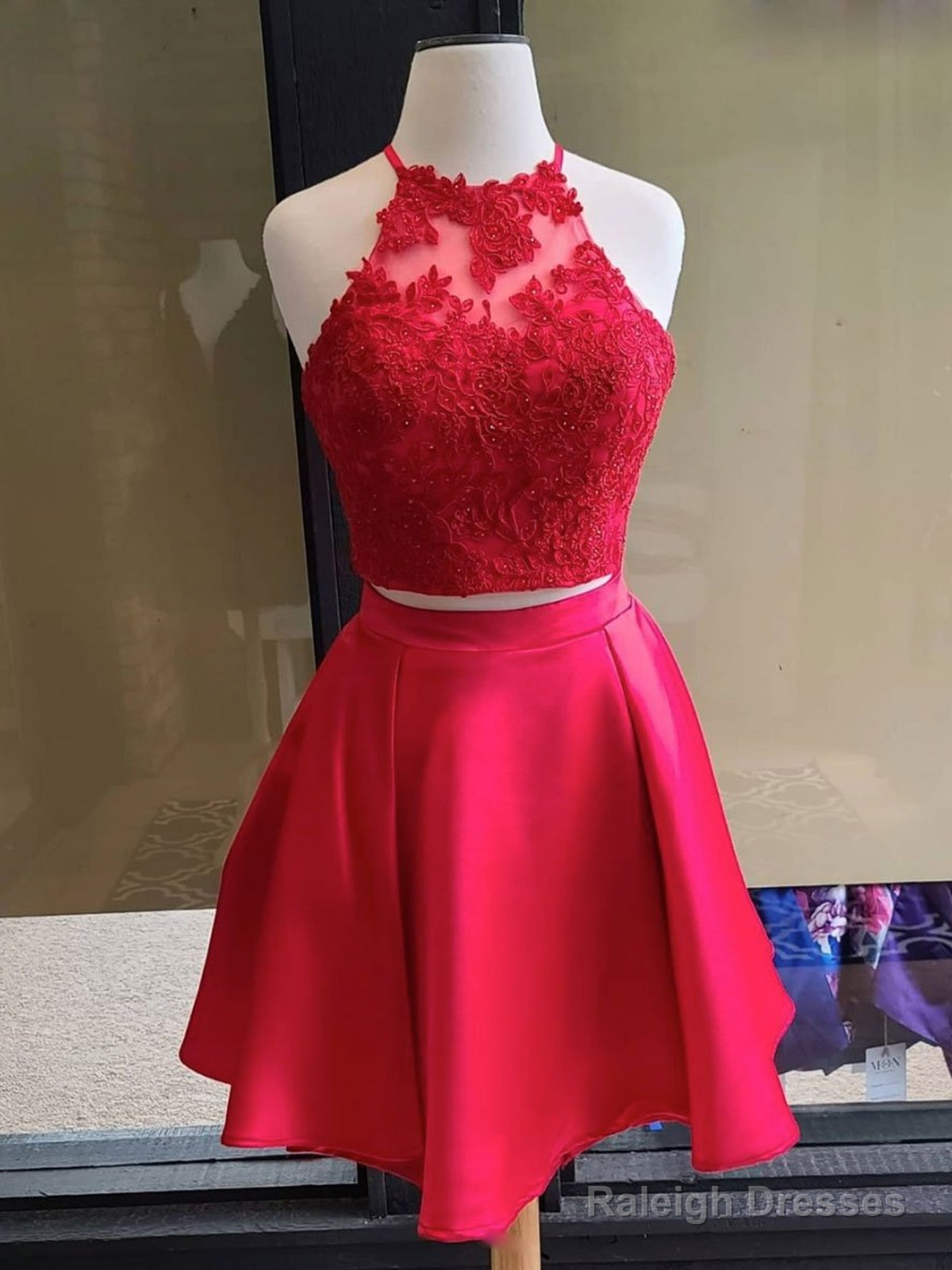 Halter Neck Short Red 2 Pieces Lace Prom Dress Two Pieces Short Red Lace Homecoming Graduation Dress