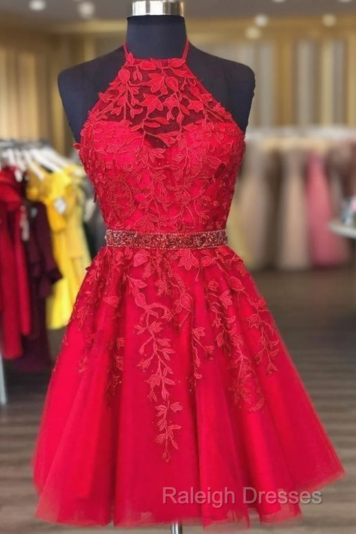 Halter Short Red Homecoming Dresses With Lace Appliques And Beaded Band Main image