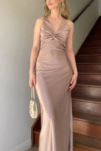 Halter V-Neck Prom Dresses Pleated Satin Sleeveless Long Prom Party Dress