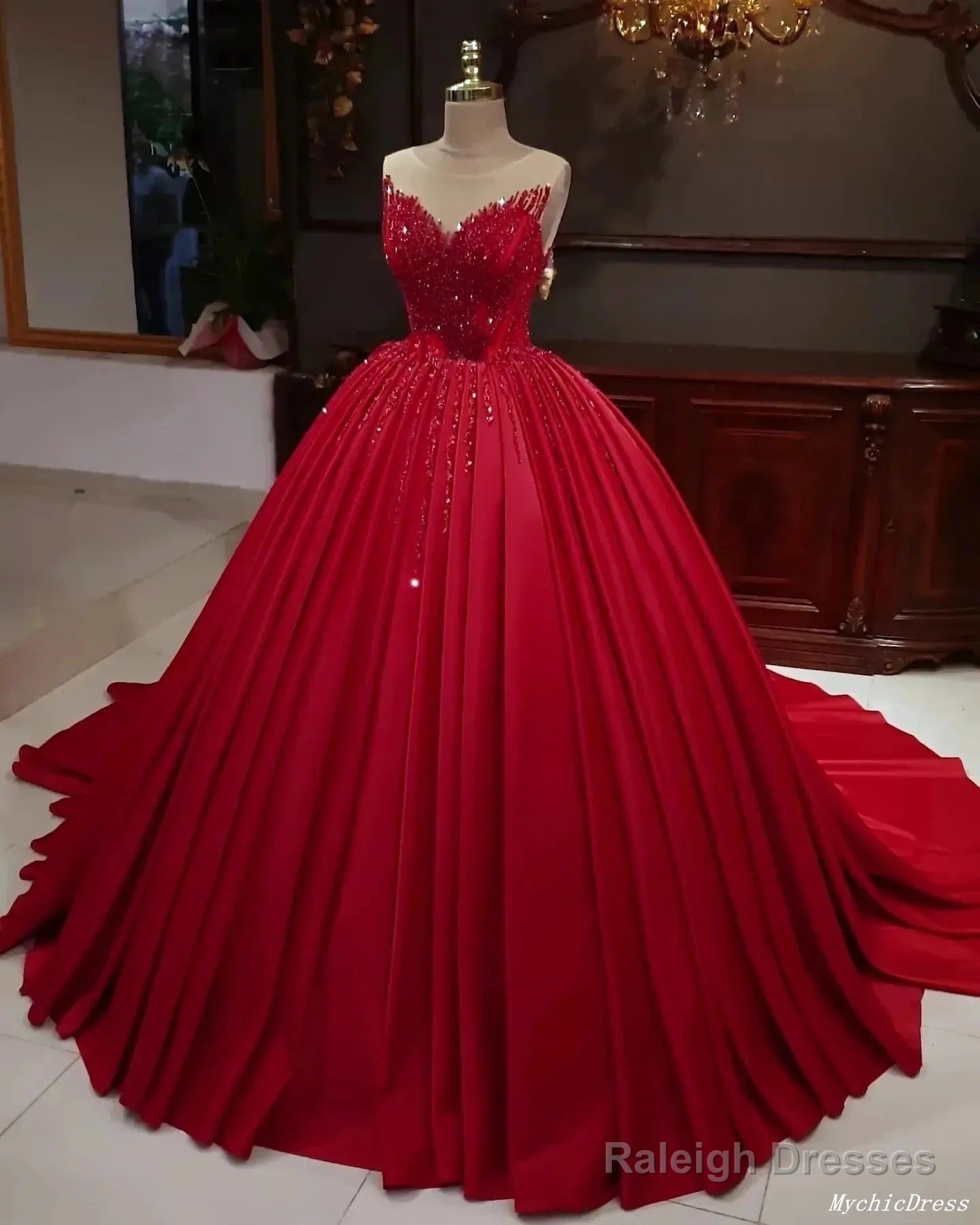 Hot Red Sequins Quince Dresses Sleeveless Stretch Satin Sweet 16 Dress