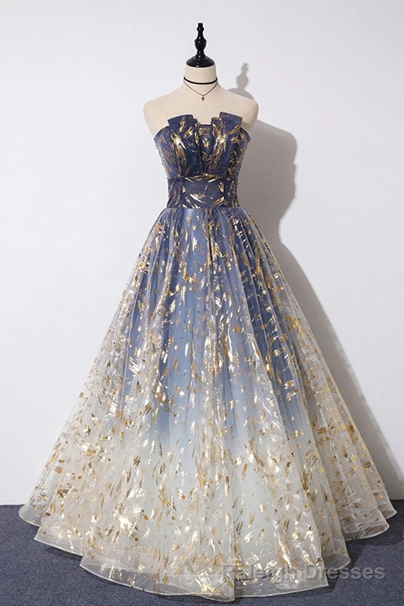 Charming Blue Floral Print Tulle Strapless Long A Line Prom Dresses, Dance Dresses Main image