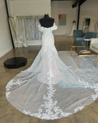 Ivory Appliques Off-The-Shoulder Trumpet Long Wedding Dress Sexy