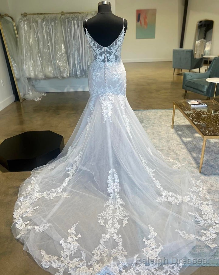 Ivory Floral Lace Plunge V Trumpet Long Bridal Gowns Wedding Dress