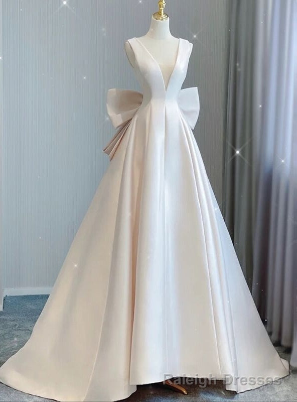 Ivory Satin V-neck Backless Bow Wedding Dress Main image