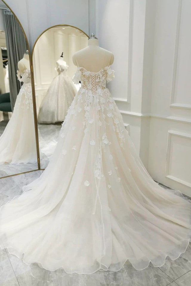Ivory Tulle Off the Shoulder Appliques Wedding Dress