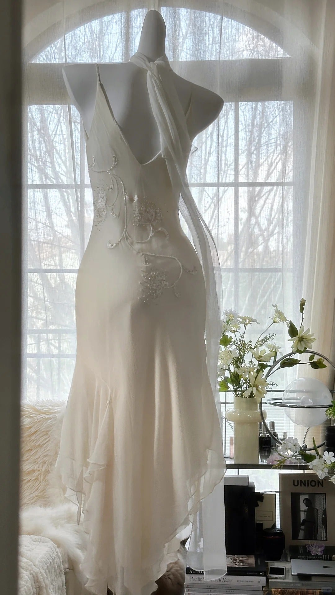 Ivory White Elegant Fashion Exquisite Floral Beading Long Chiffon Ball Gown Evening Dress Party Dress