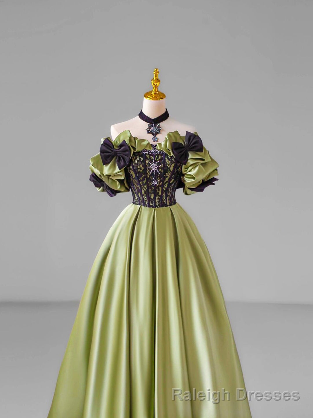 Green Satin Lace Long Prom Dress, Beautiful A-Line Evening Dress with Bow Secondary image
