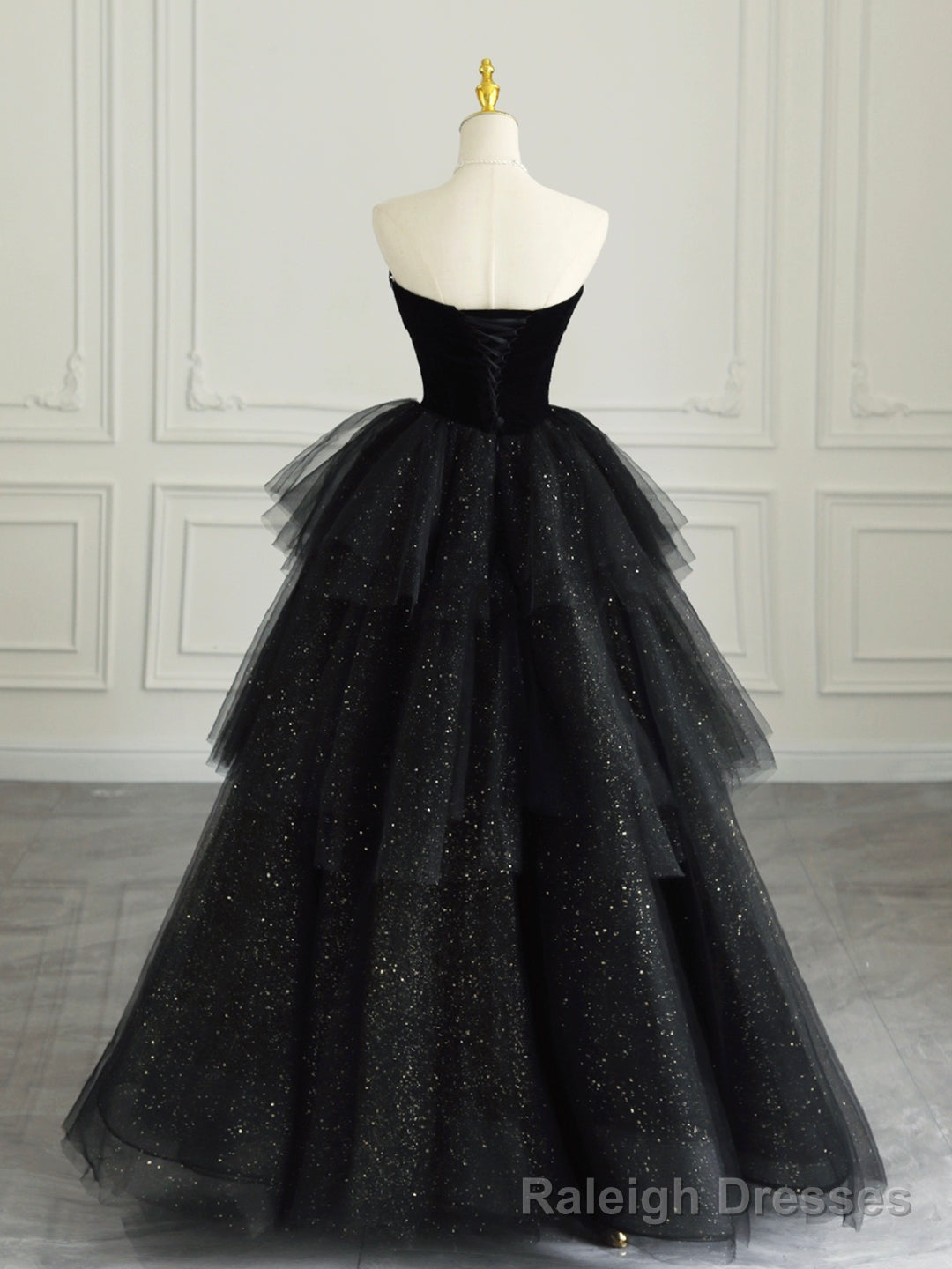 Black Strapless Tulle Formal Dress with Velvet, A-Line Sweetheart Neck Long Prom Dress