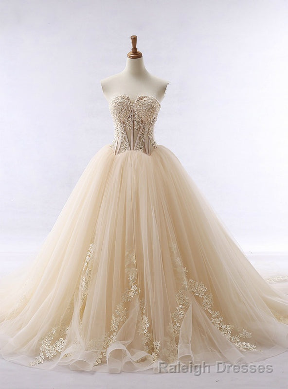 Lace Applique Champagne Tulle Sweetheart Neckline Wedding Dress