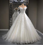 Lace Appliques Sweetheart Tulle Ball Gowns Wedding Dresses Off The Shoulder