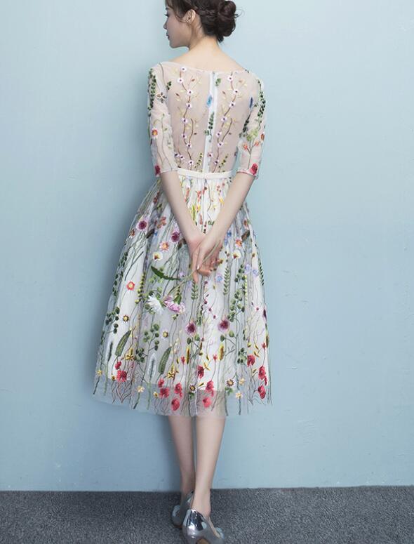 Lace Floral Elegant 1/2 Sleeves Knee Length Round Neckline Prom Dresses Homecoming Dresses Prom Dresses