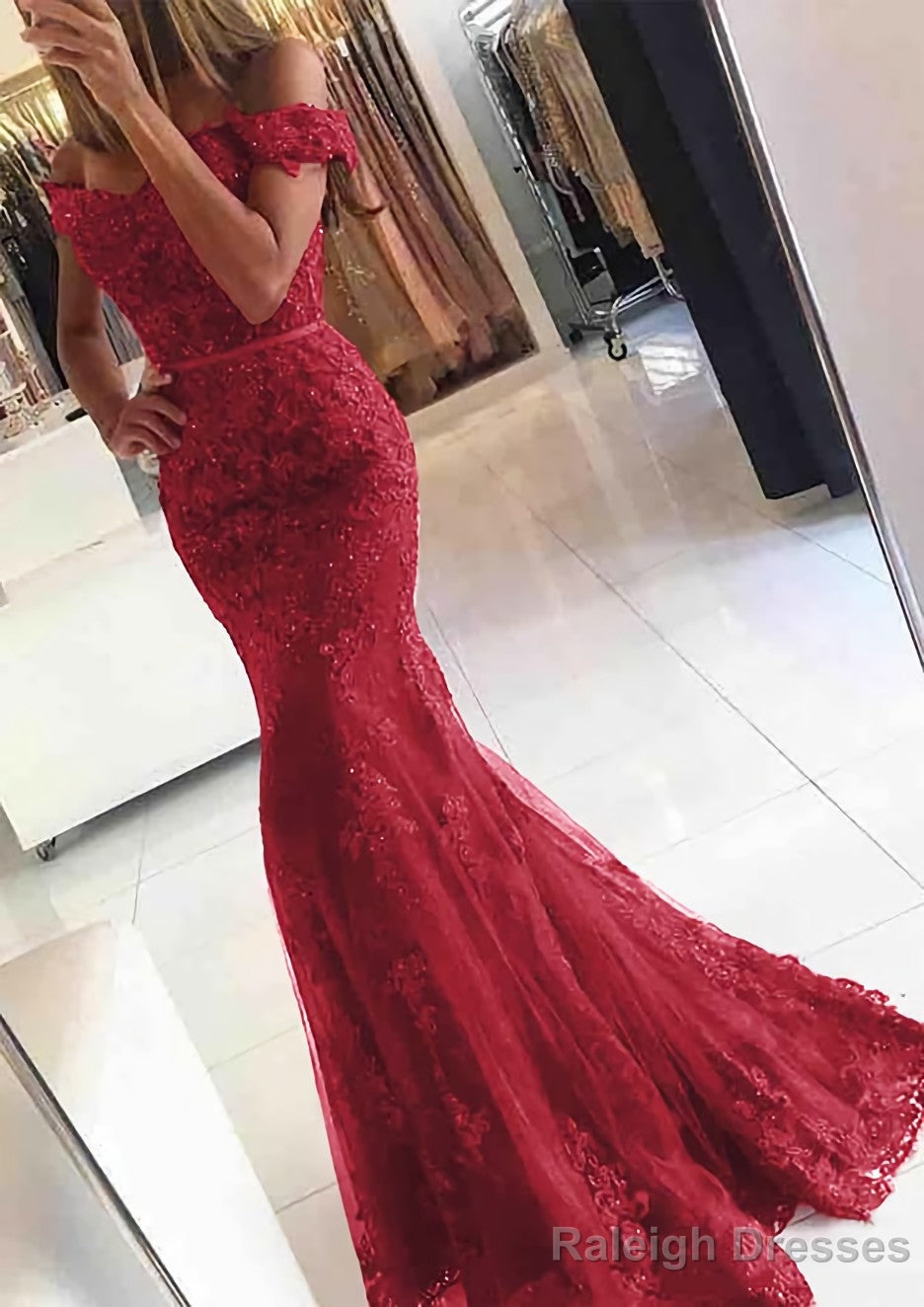 Lace Long Dress Floor Length Trumpet/Mermaid Sleeveless Off-The-Shoulder Zipper Prom Dress With Appliqued Beaded