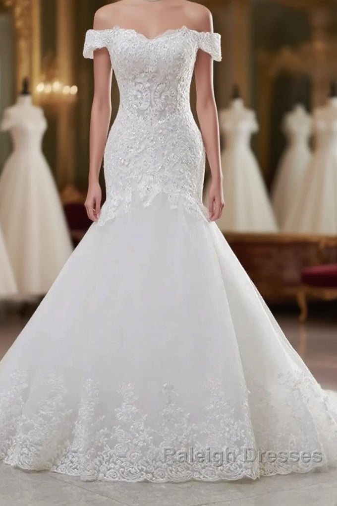 Lace Off-The-Shoulder Trumpet Long Wedding Dress