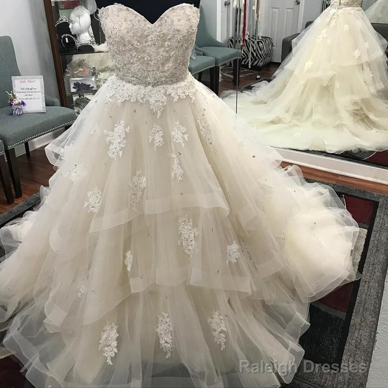 Lace Sweetheart Beaded Sashes Ruffles Tulle Ball Gowns Wedding Dresses Secondary image