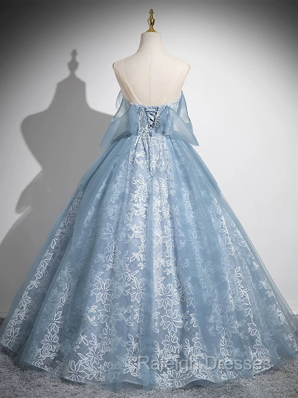 Light Blue A-Line Lace And Tulle Long Party Dress, Blue Round Neckline Prom Dress