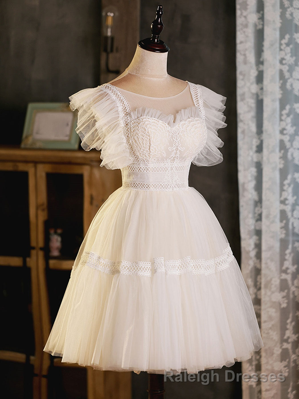 Light Champagne Round Neck Tulle Lace Short Prom Dress, Puffy Homecoming Dress Main image