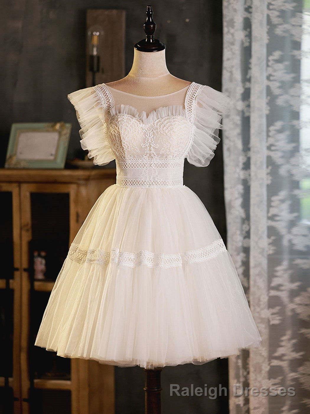 Light Champagne Round Neck Tulle Lace Short Prom Dress, Puffy Homecoming Dress Secondary image