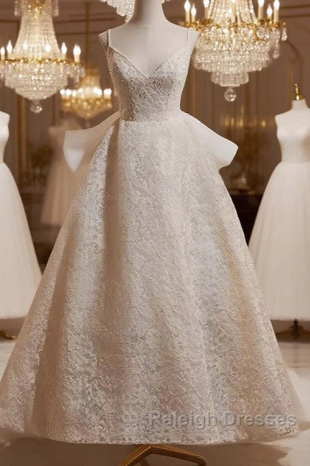 Light Champagne V-Neck Lace Prom Dresses Long Weeding Dresses