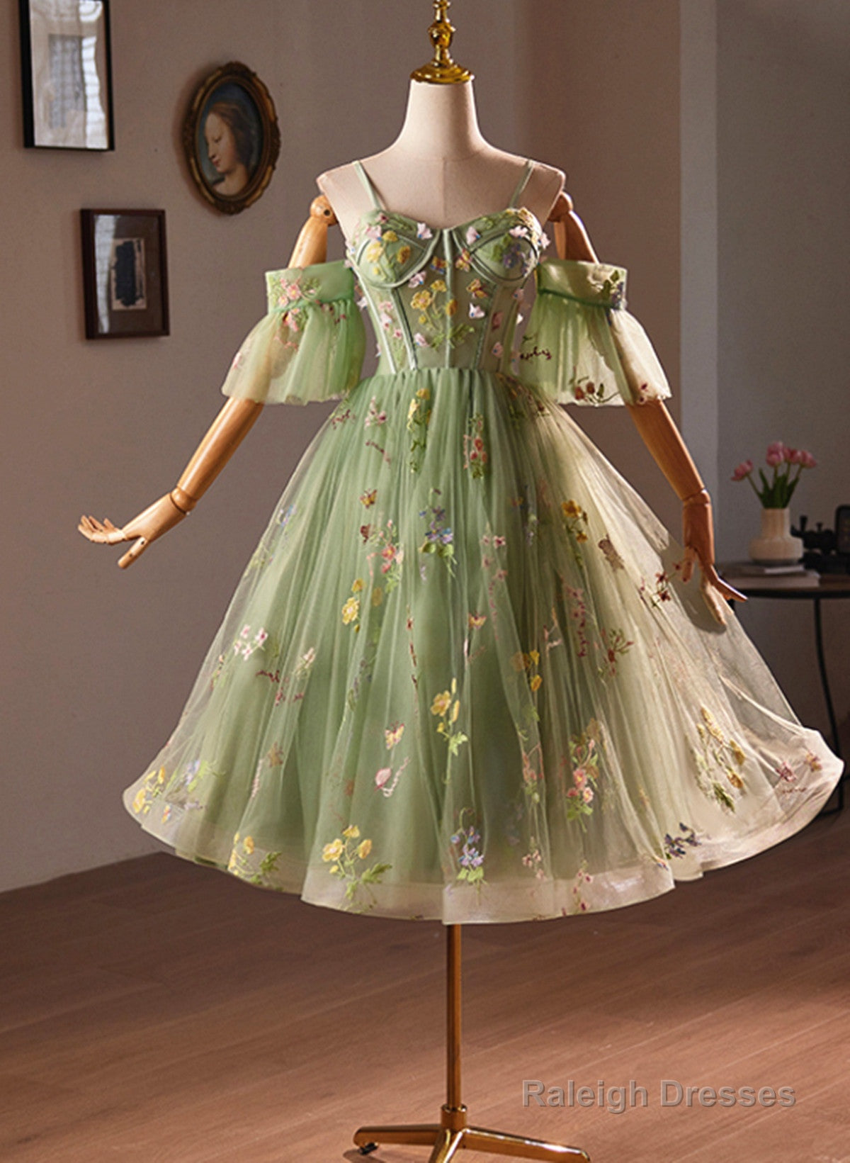 Light Green Sweetheart Tulle Floral Homecoming Dress, Green Short Prom Dress Main image