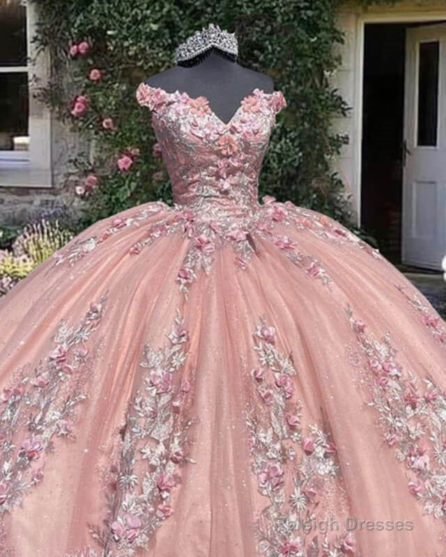 Light Pink Off Shoulder Quinceanera Dresses With 3D Flowers Secondary image
