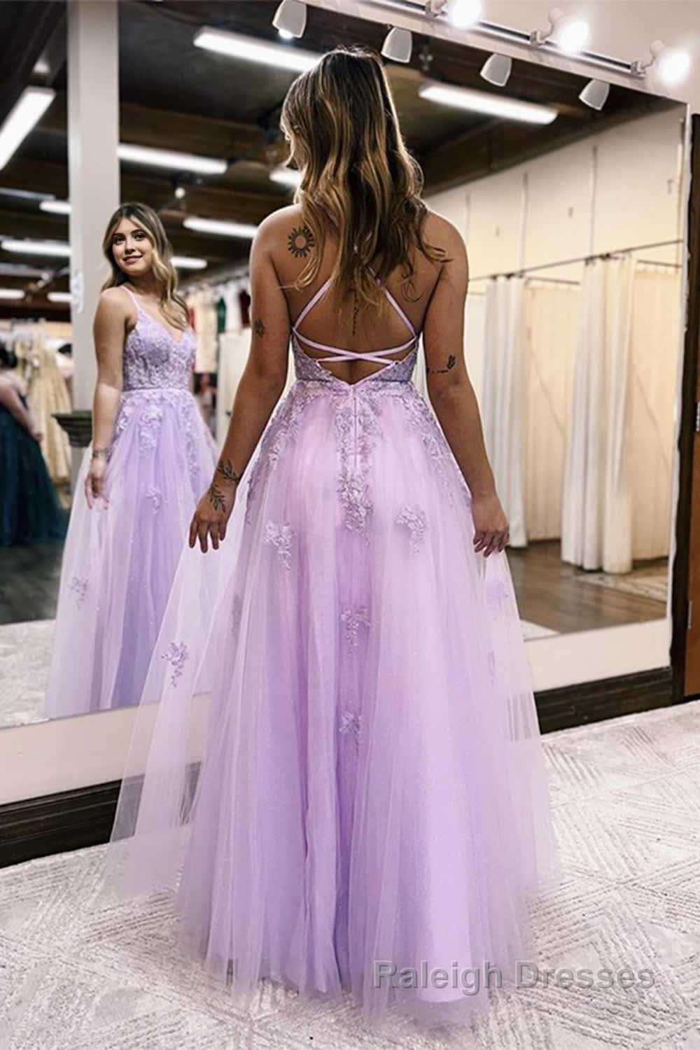 Lilac A-Line Spaghetti Straps Lace Long Prom Dress with Slit Secondary image