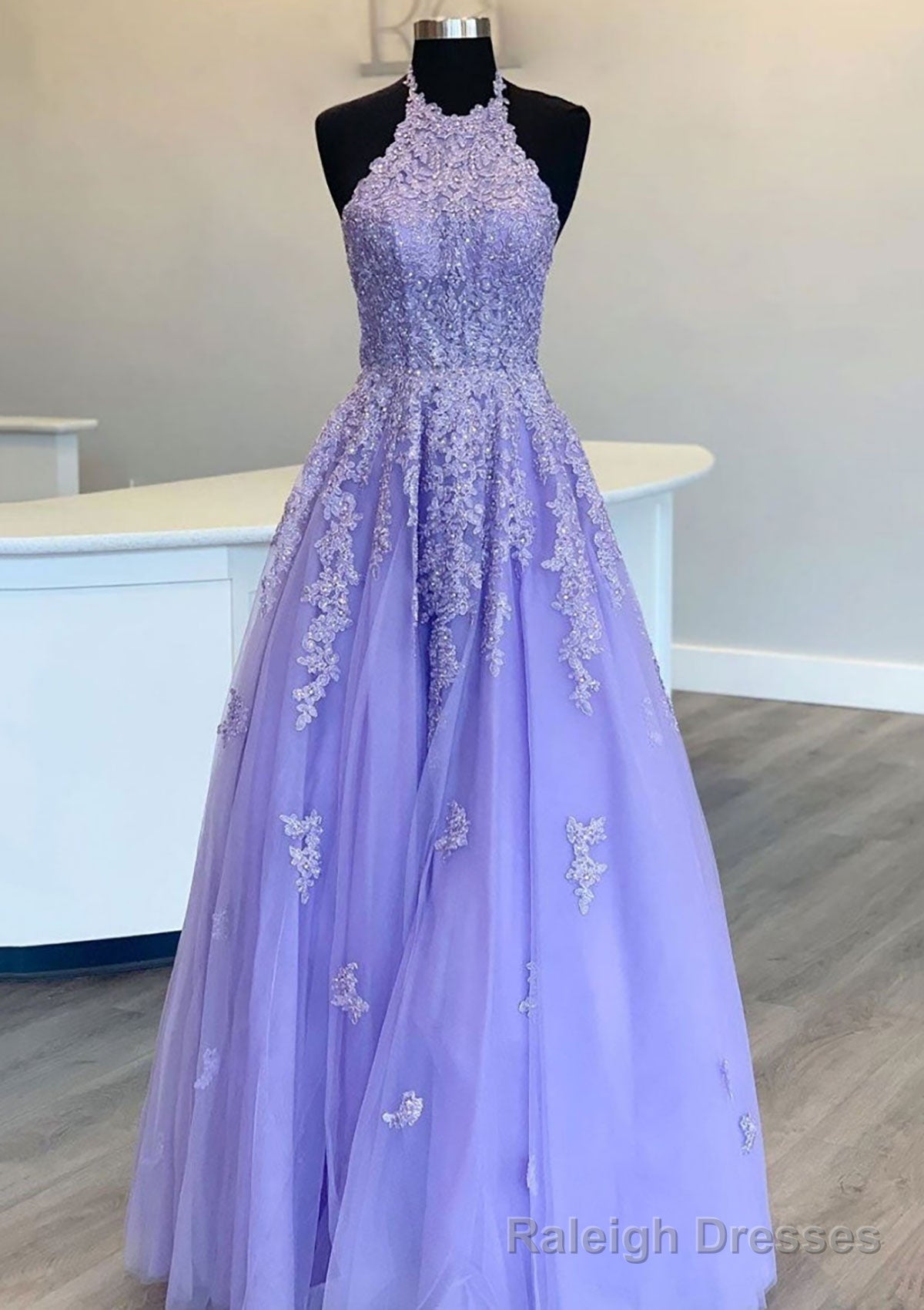 Lilac Princess Halter Long Dress Floor Length Lace Tulle Prom Dress With Appliqued Beading